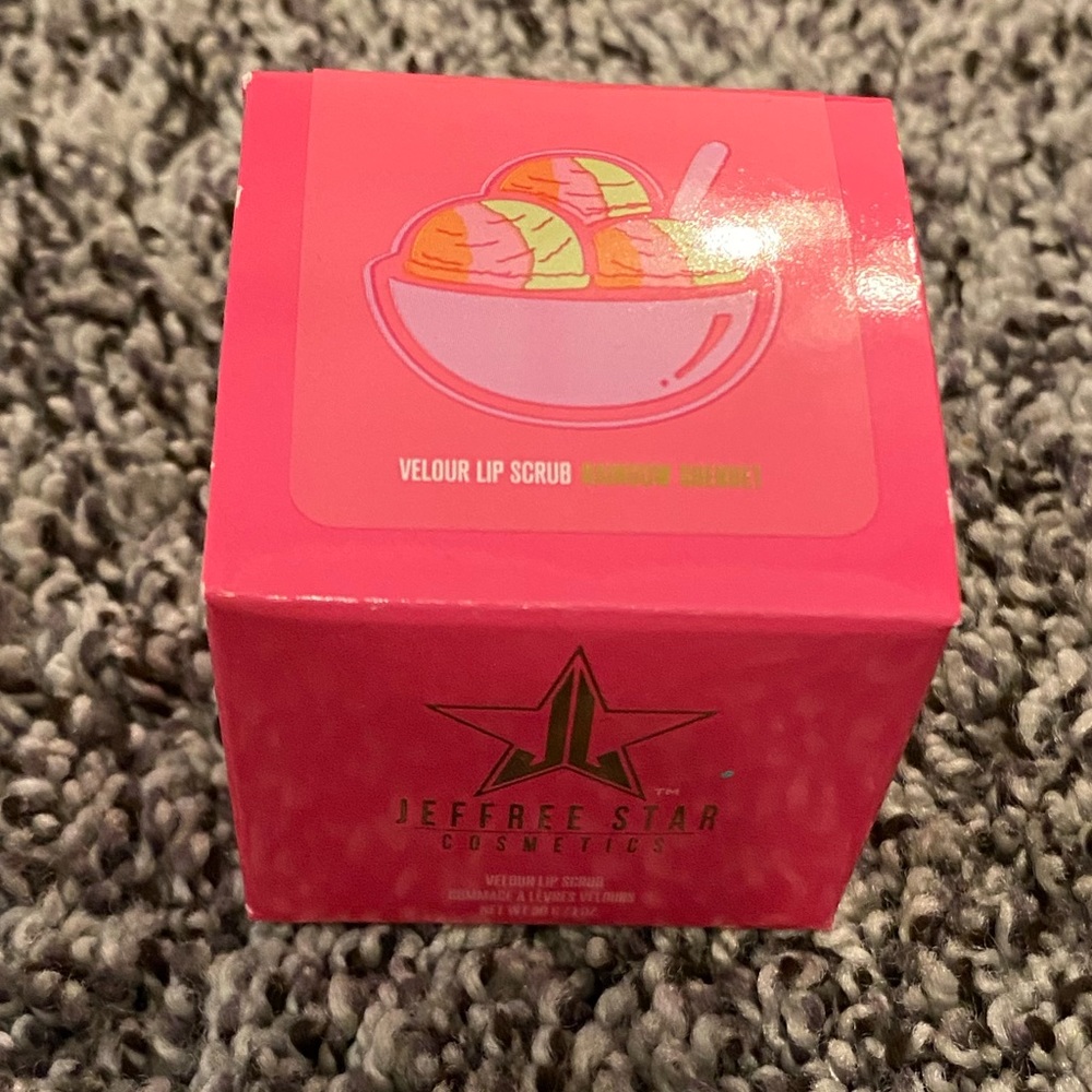 Velour Lip Scrub